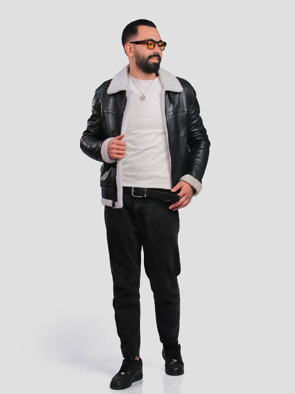 Veste en cuir avec doublure en fourrure ɴ𝓸𝓾𝓿𝓮𝓵𝓵𝓮 𝓬𝓸𝓵𝓵𝓮𝓬𝓽𝓲𝓸𝓷