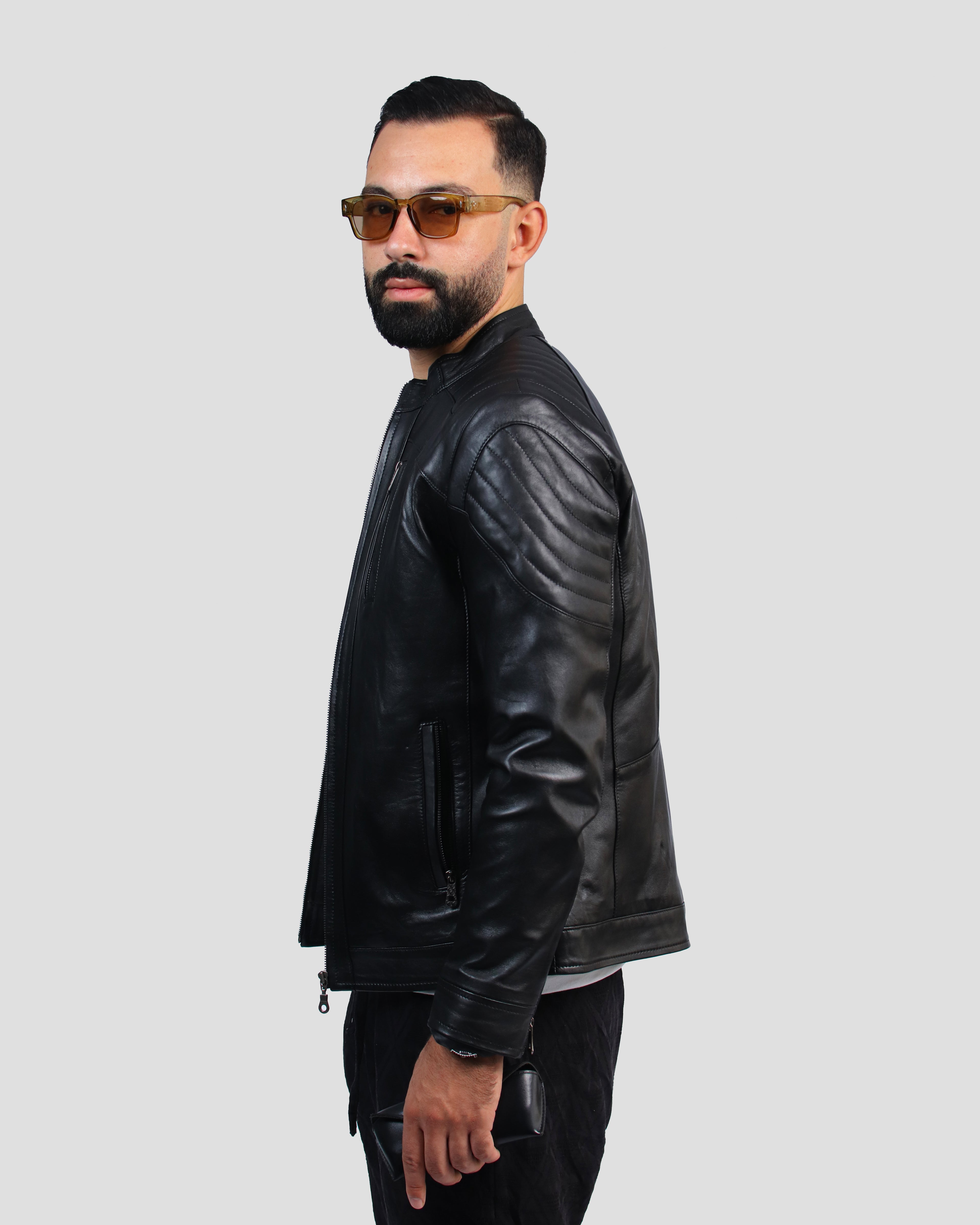 Blouson noir en cuir véritable