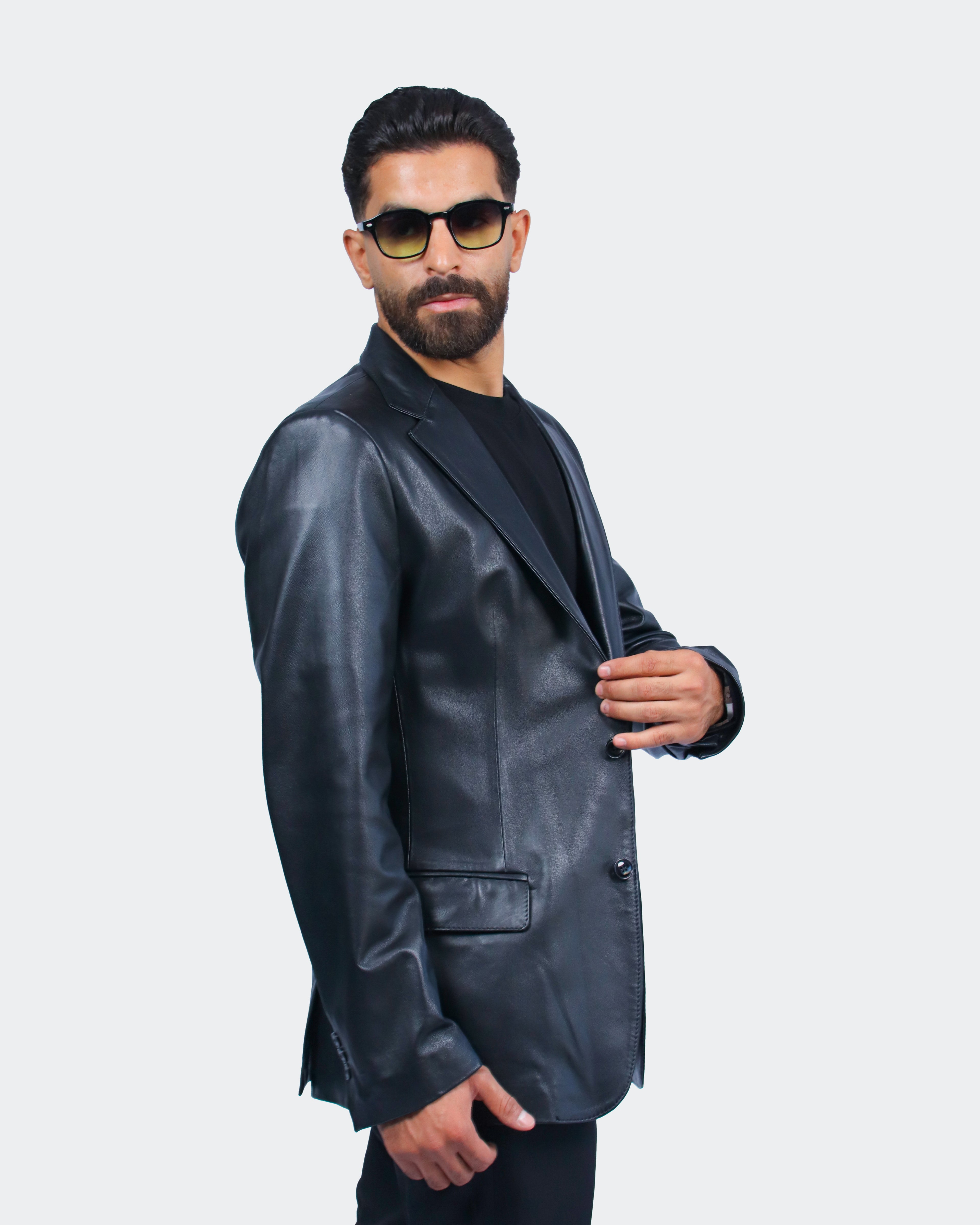 Veste noir en cuir