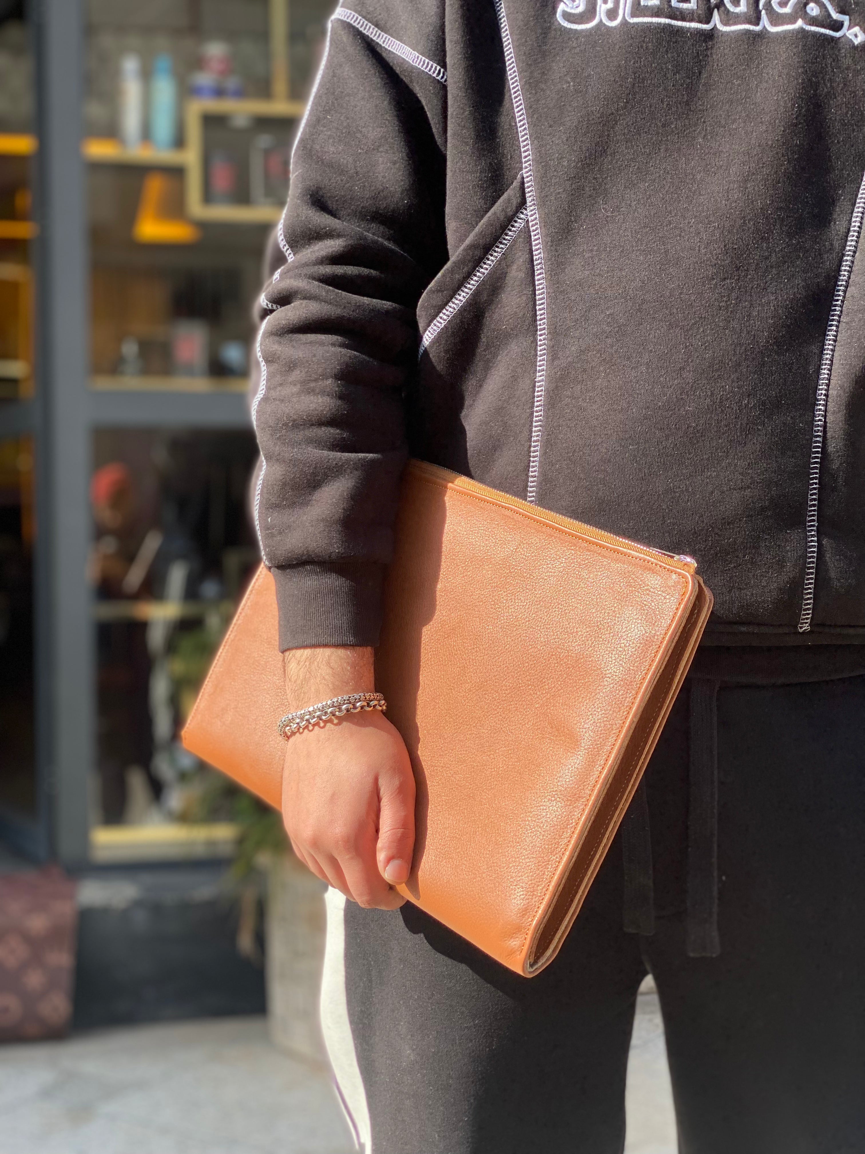Pochette d’ordinateur portable en cuir marron Baxter
